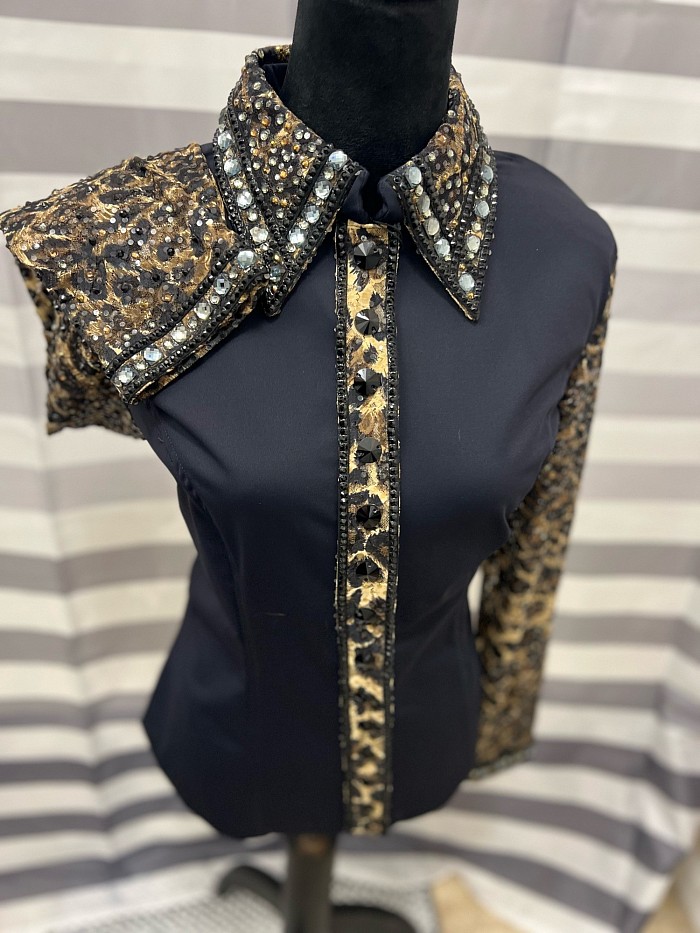 *SOLD* Dressed to win  Cheetah XL $499 Bust 41 Waist 36  Hip 45  Shoulder 17  Arms 24