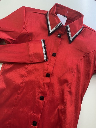 Small $225 plus shippinging and tax. All sales final. (Red)  Bust 36 waist 32 hip 38 Sleeve 23